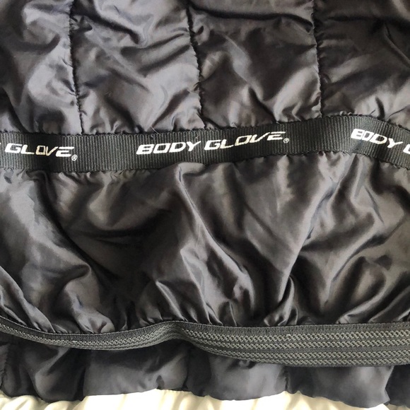 Old School Windbreaker - Picture 5 of 8